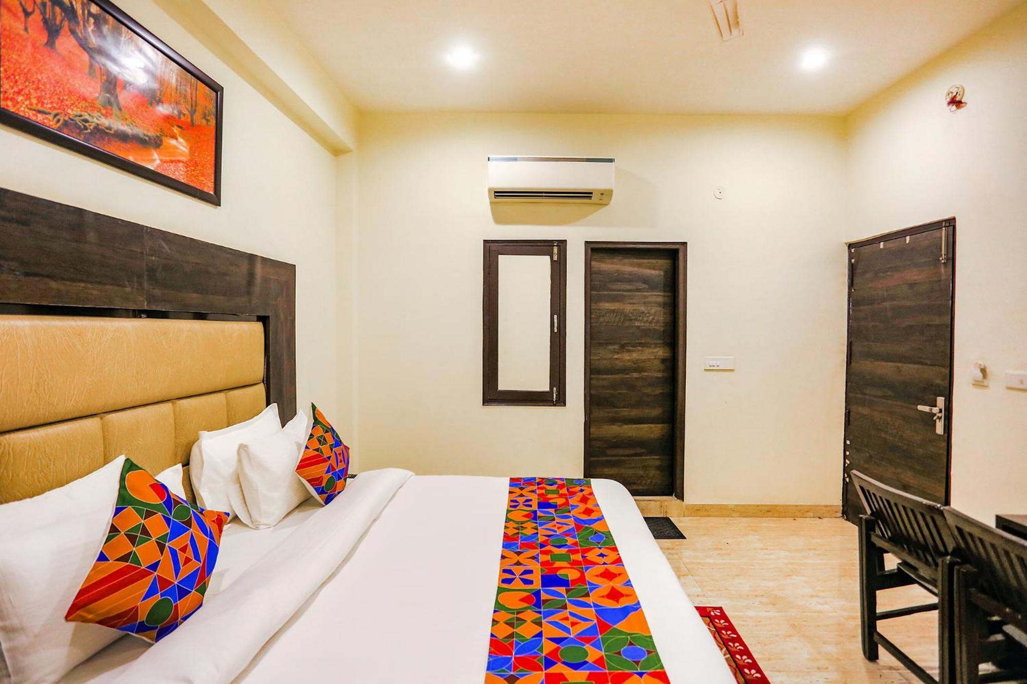 Fabhotel The Kiara Near Igi Delhi Airport New Delhi Exterior photo