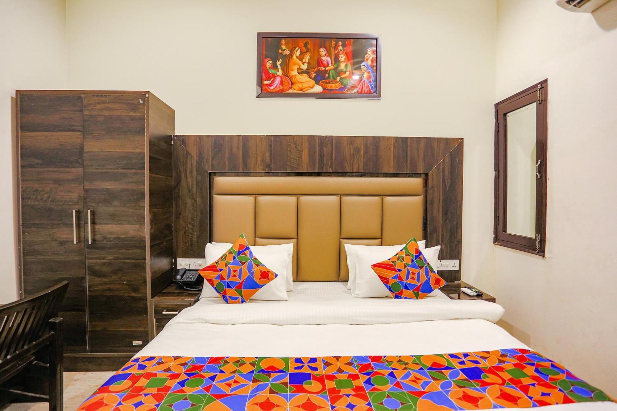 Fabhotel The Kiara Near Igi Delhi Airport New Delhi Exterior photo
