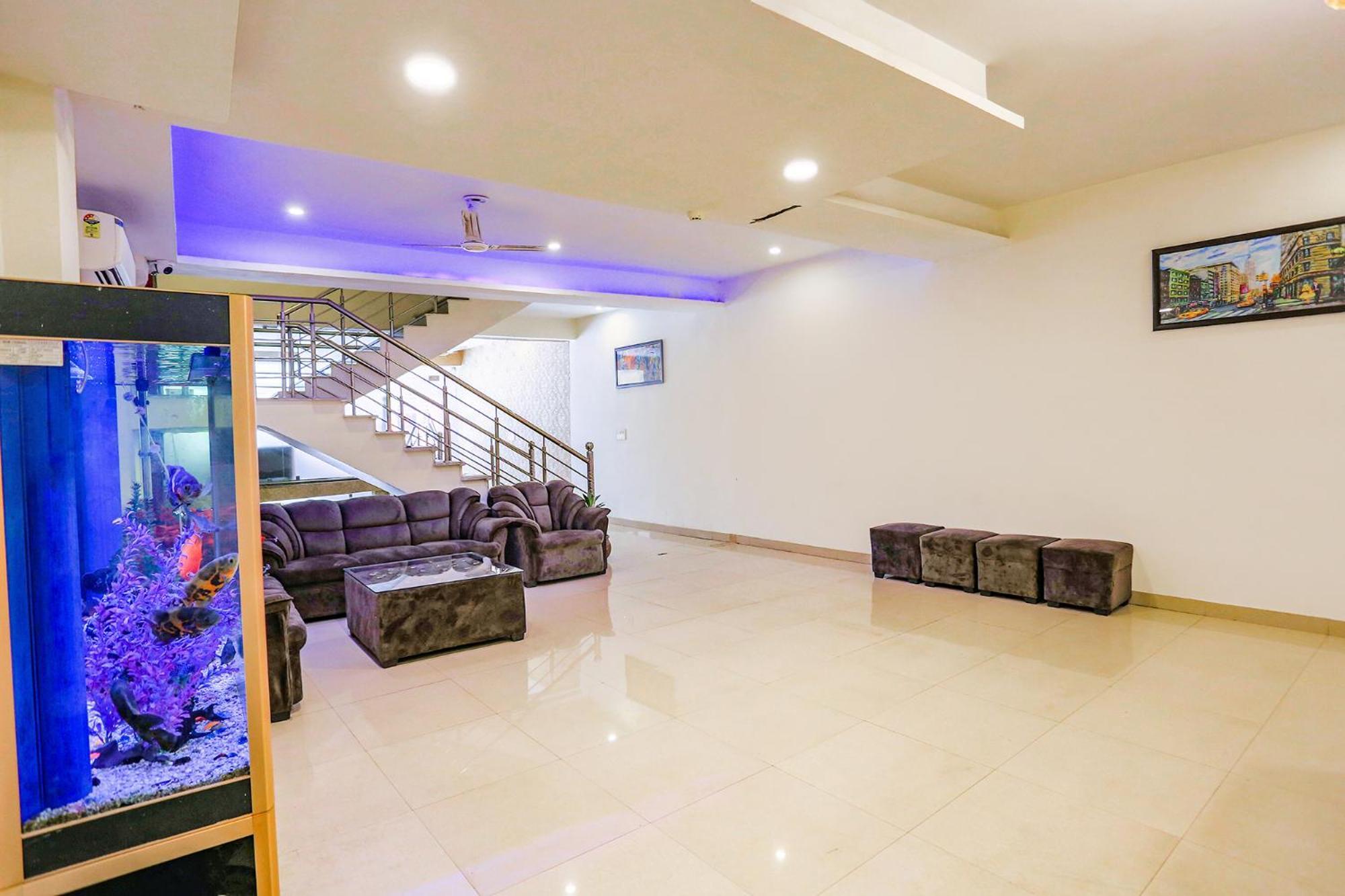 Fabhotel The Kiara Near Igi Delhi Airport New Delhi Exterior photo